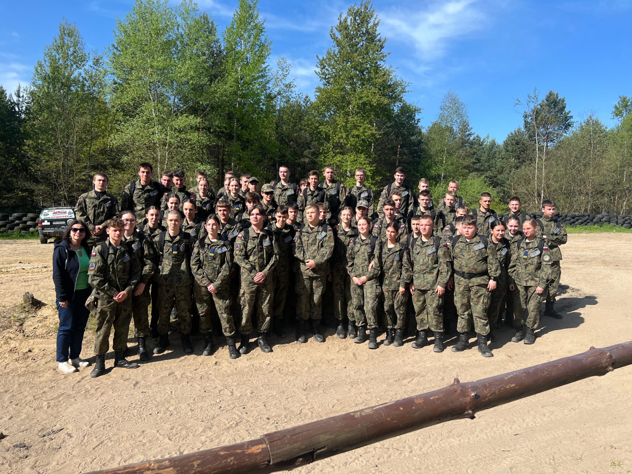 Obozy militarne dla młodzieży - paintball, survival i strzelanie w Jurapark Biskupice